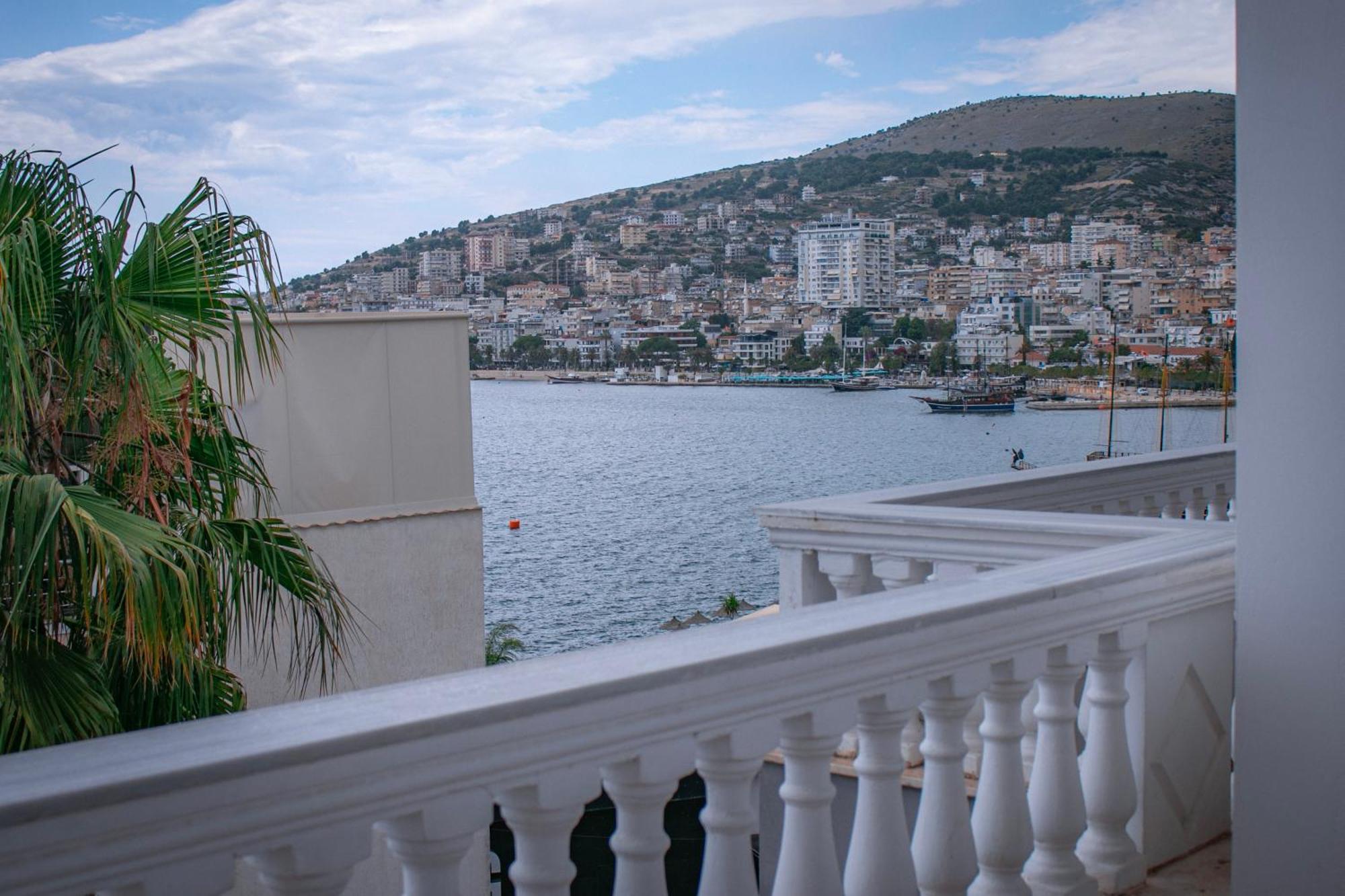 Hotel Fron ساراندا المظهر الخارجي الصورة
