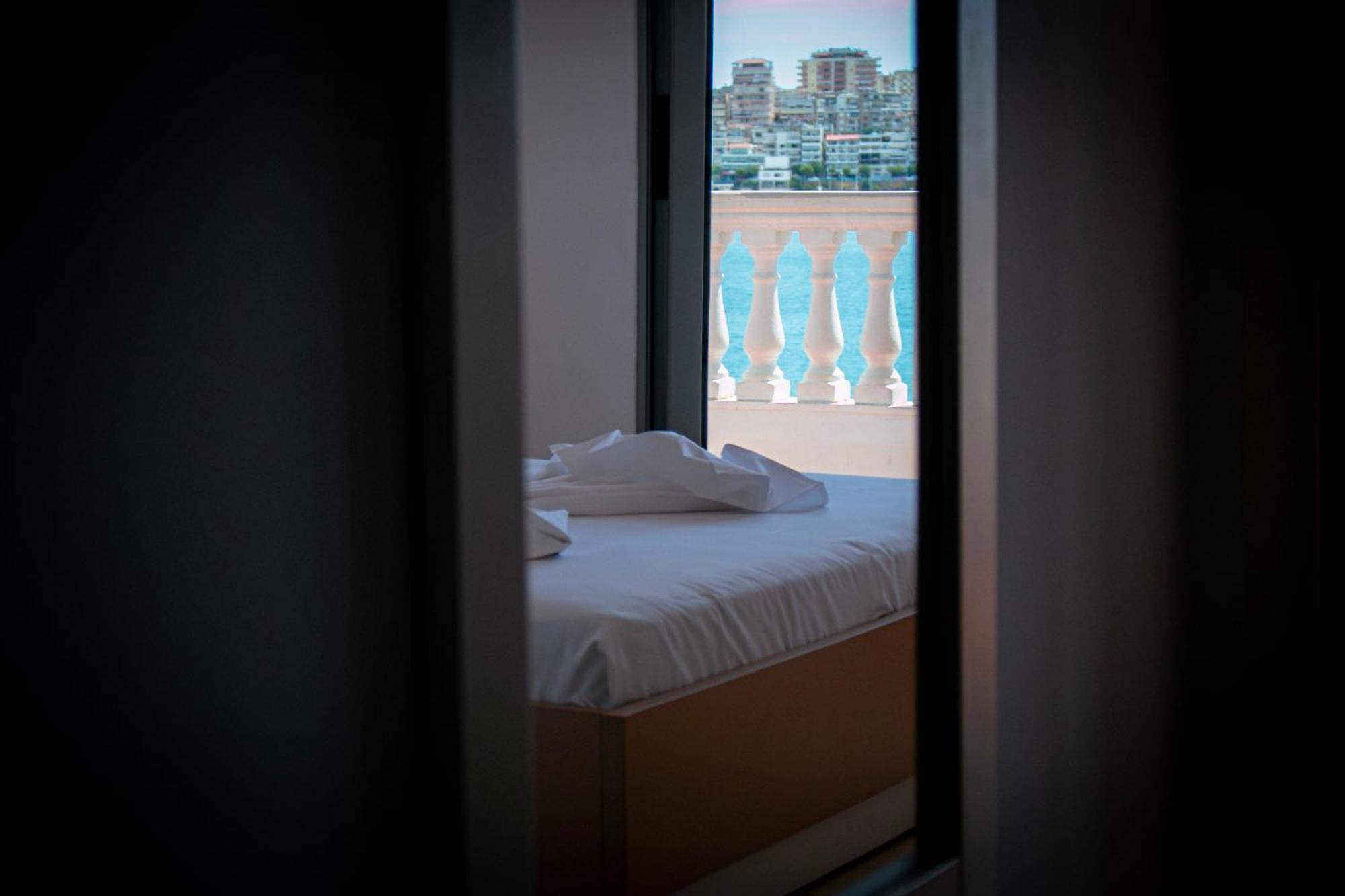 Hotel Fron ساراندا المظهر الخارجي الصورة