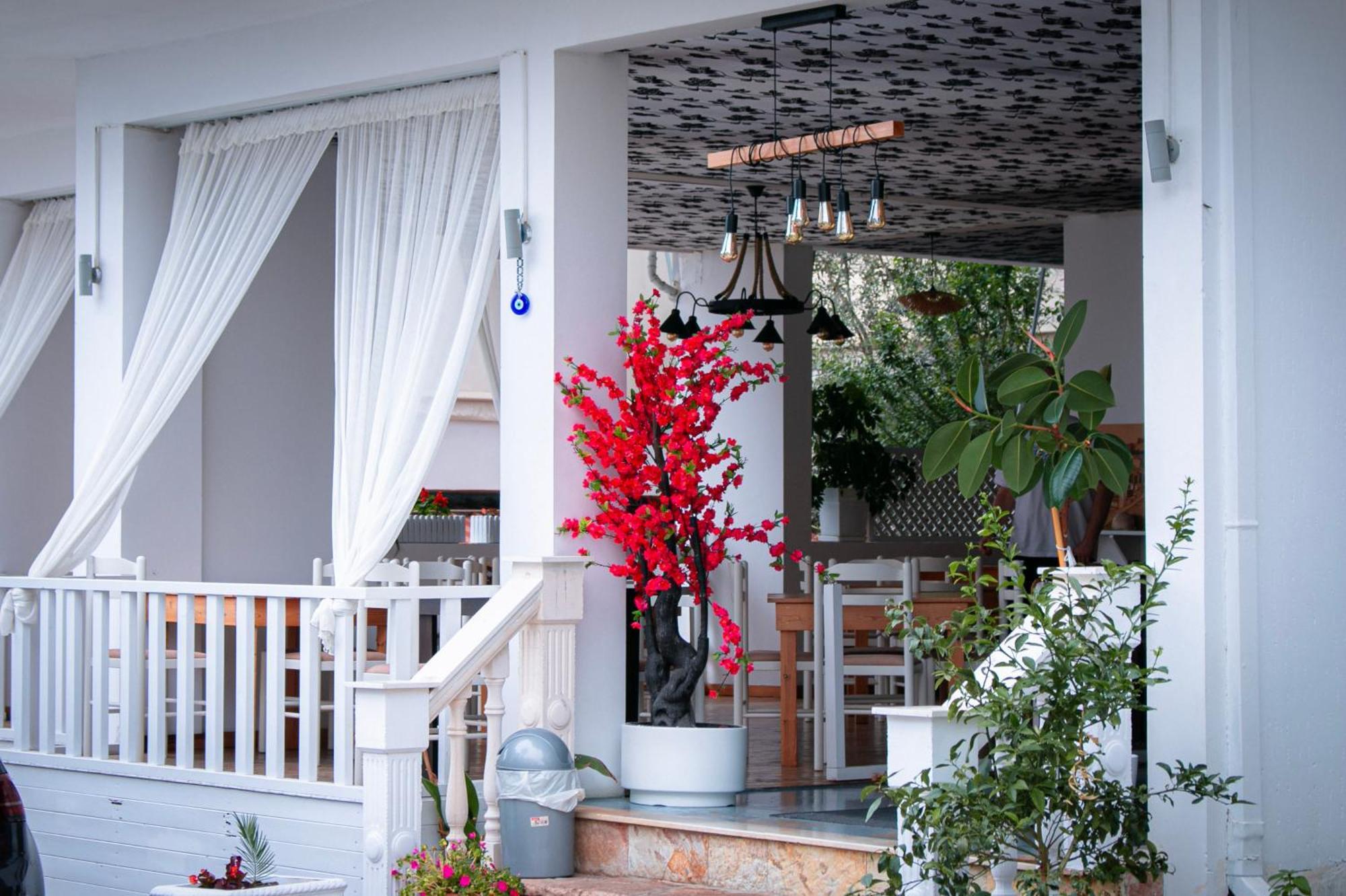 Hotel Fron ساراندا المظهر الخارجي الصورة