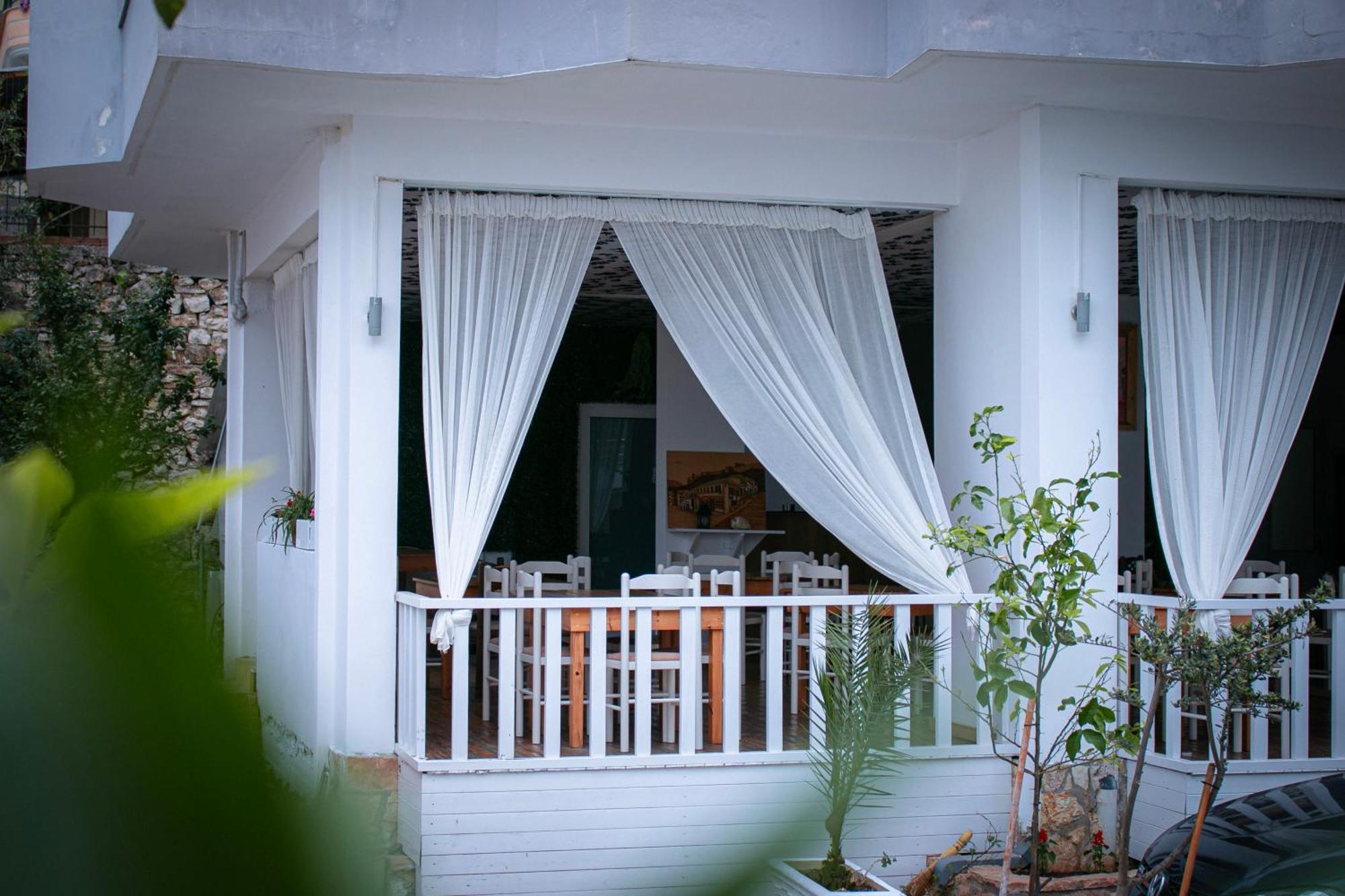 Hotel Fron ساراندا المظهر الخارجي الصورة