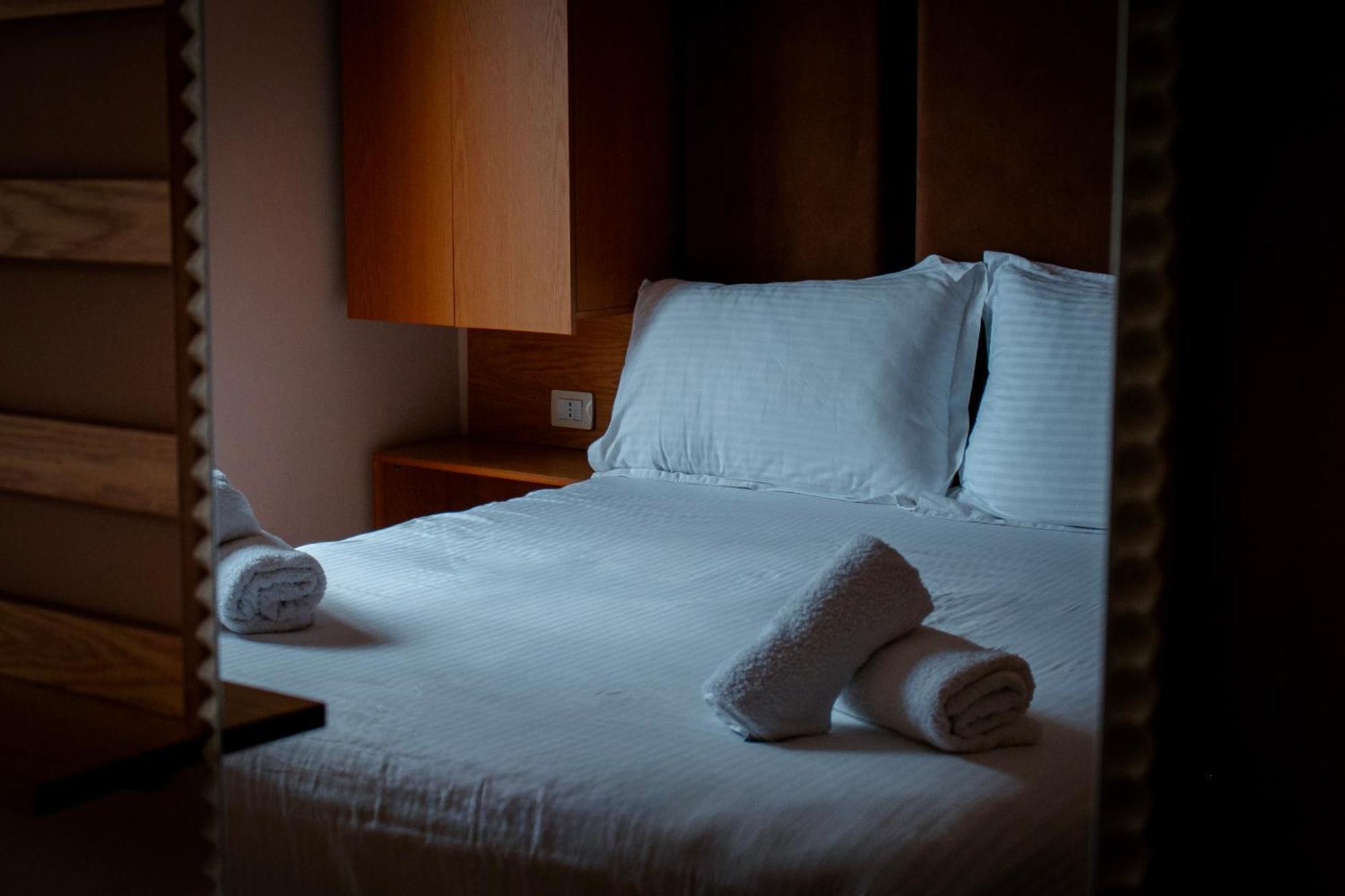 Hotel Fron ساراندا المظهر الخارجي الصورة