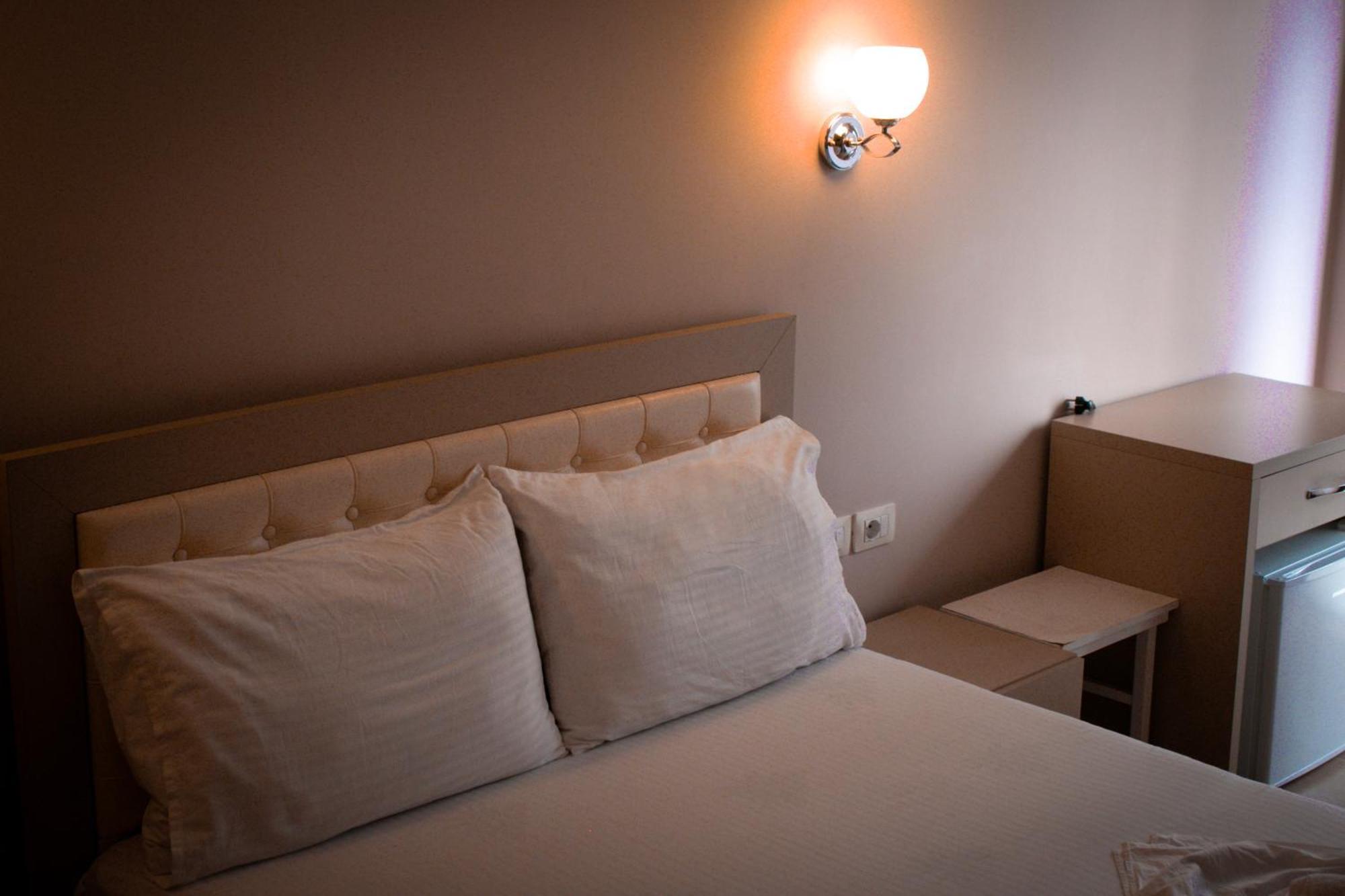 Hotel Fron ساراندا المظهر الخارجي الصورة
