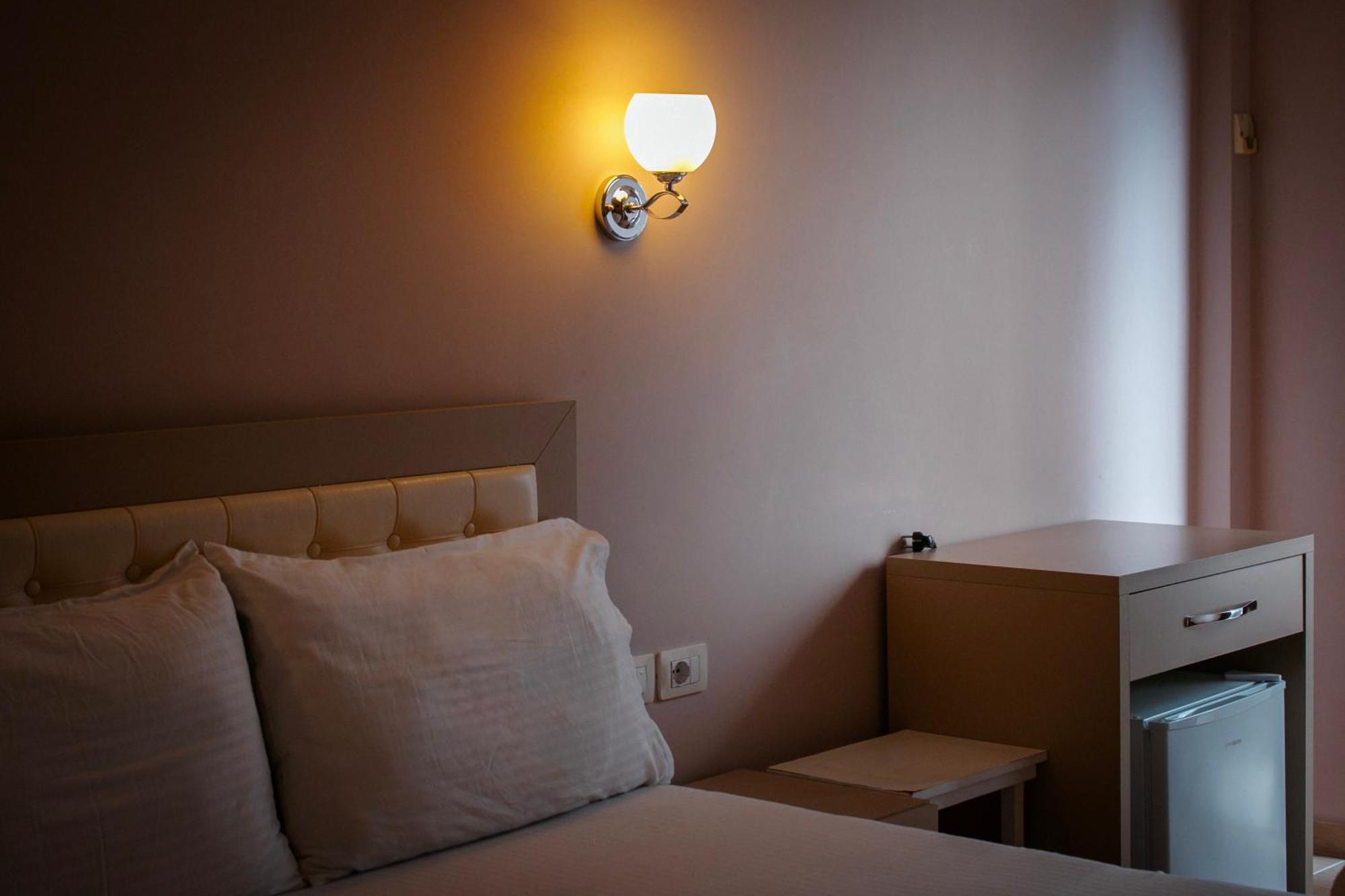 Hotel Fron ساراندا المظهر الخارجي الصورة